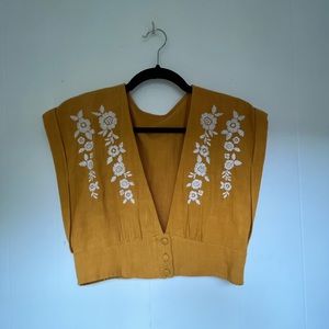 Linen button down cropped blouse